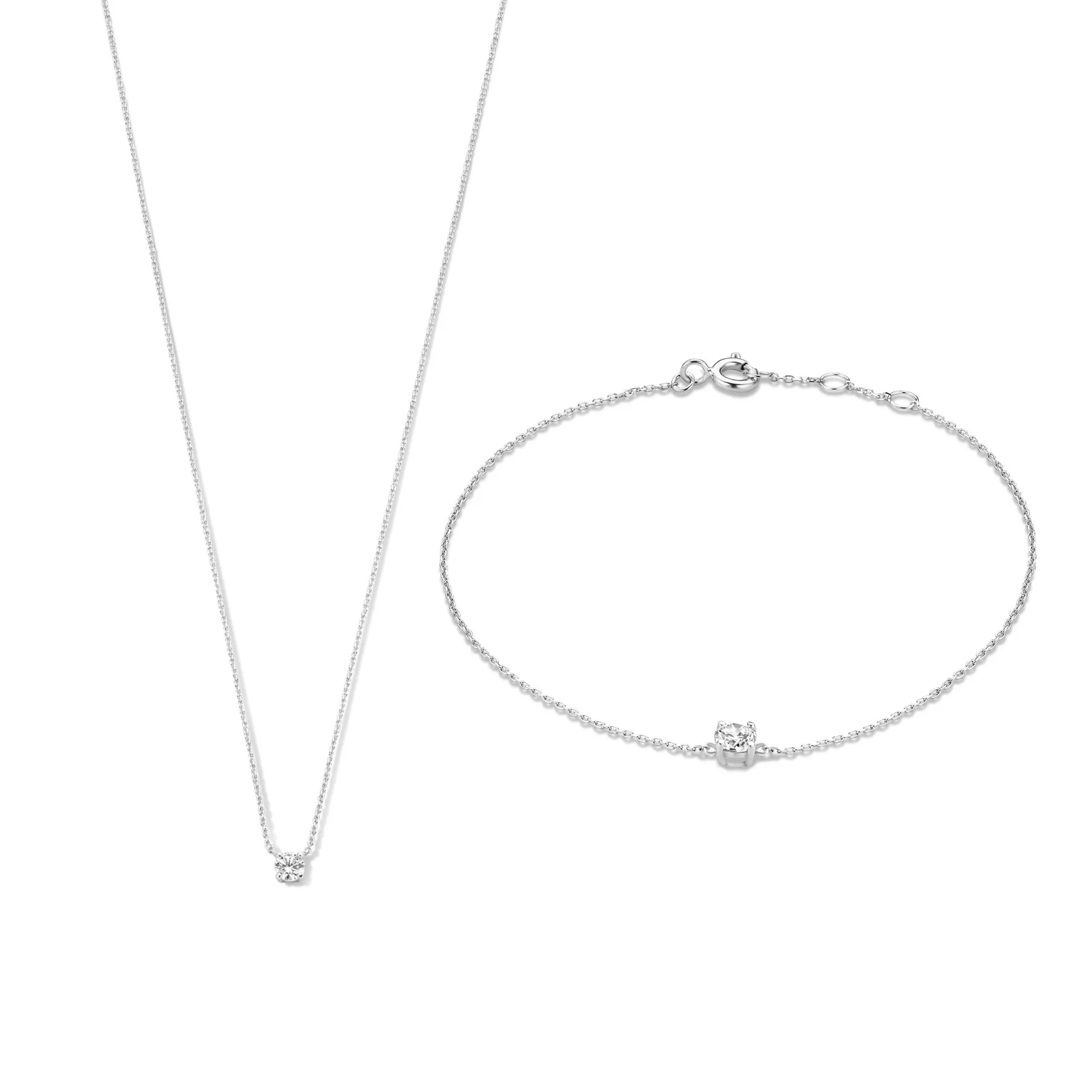 Cadeau d'Isabel 14 karat white gold necklace with bracelet gift set