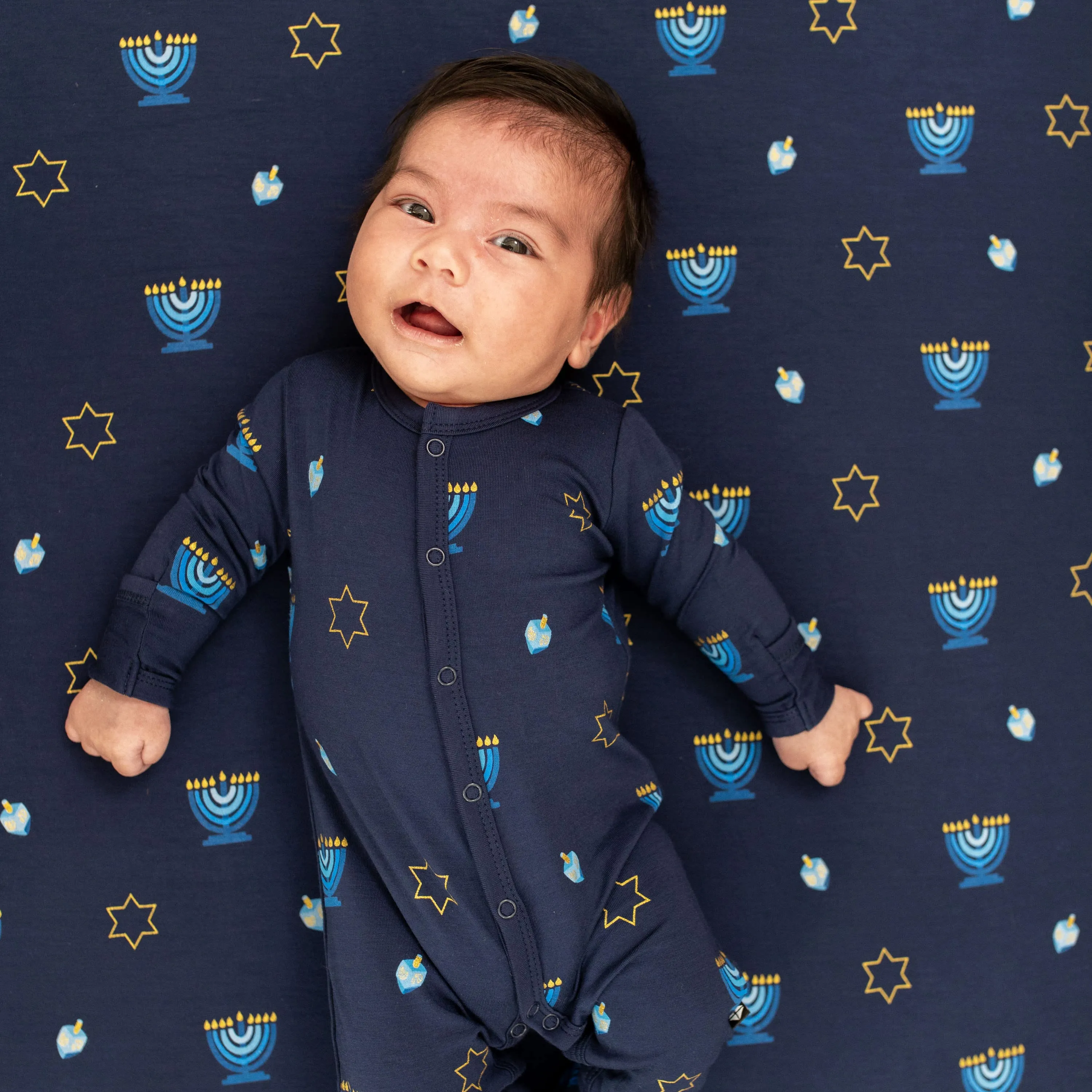 Crib Sheet in Hanukkah