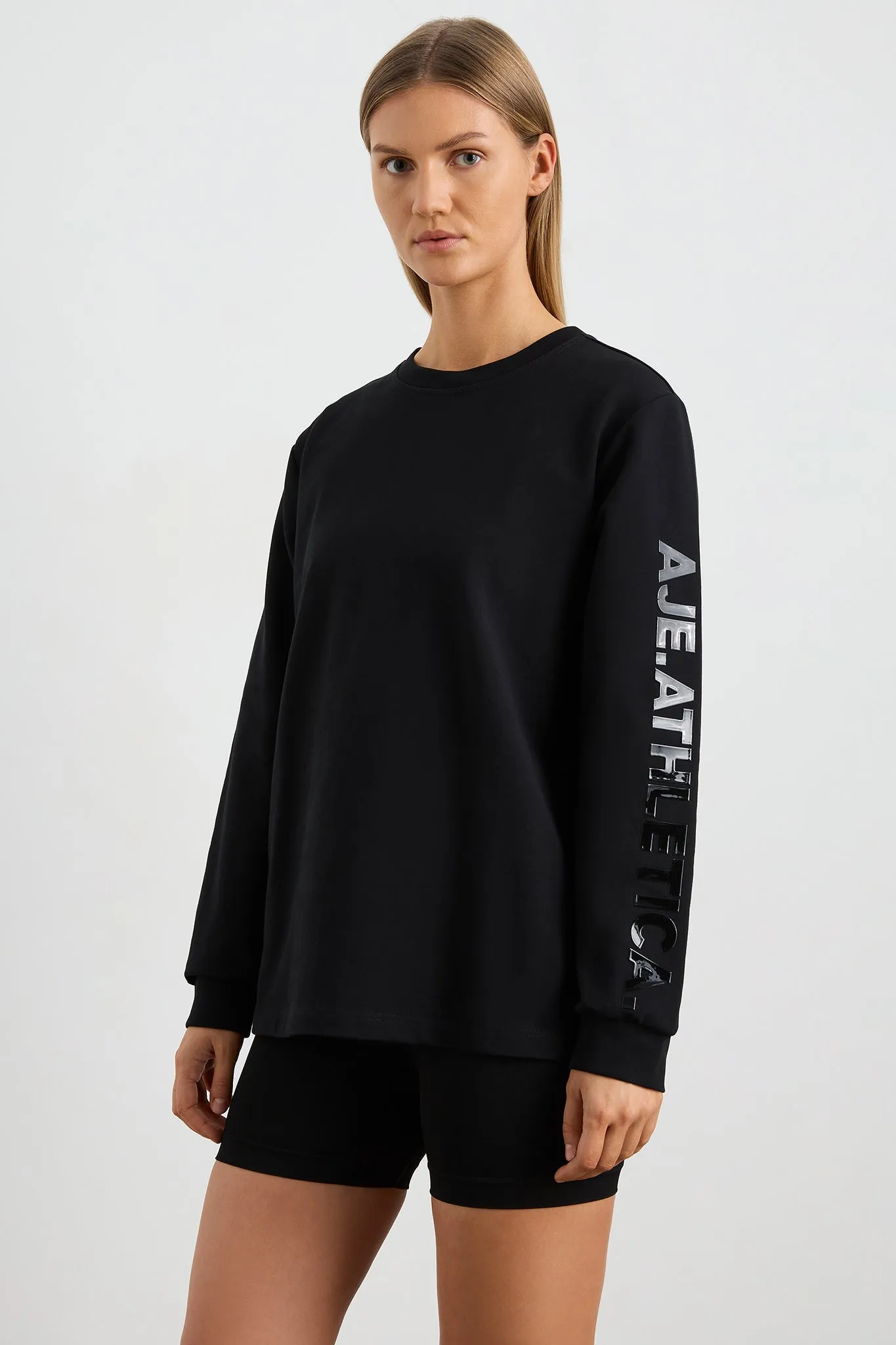 Light Weight Logo Crew Jumper 127