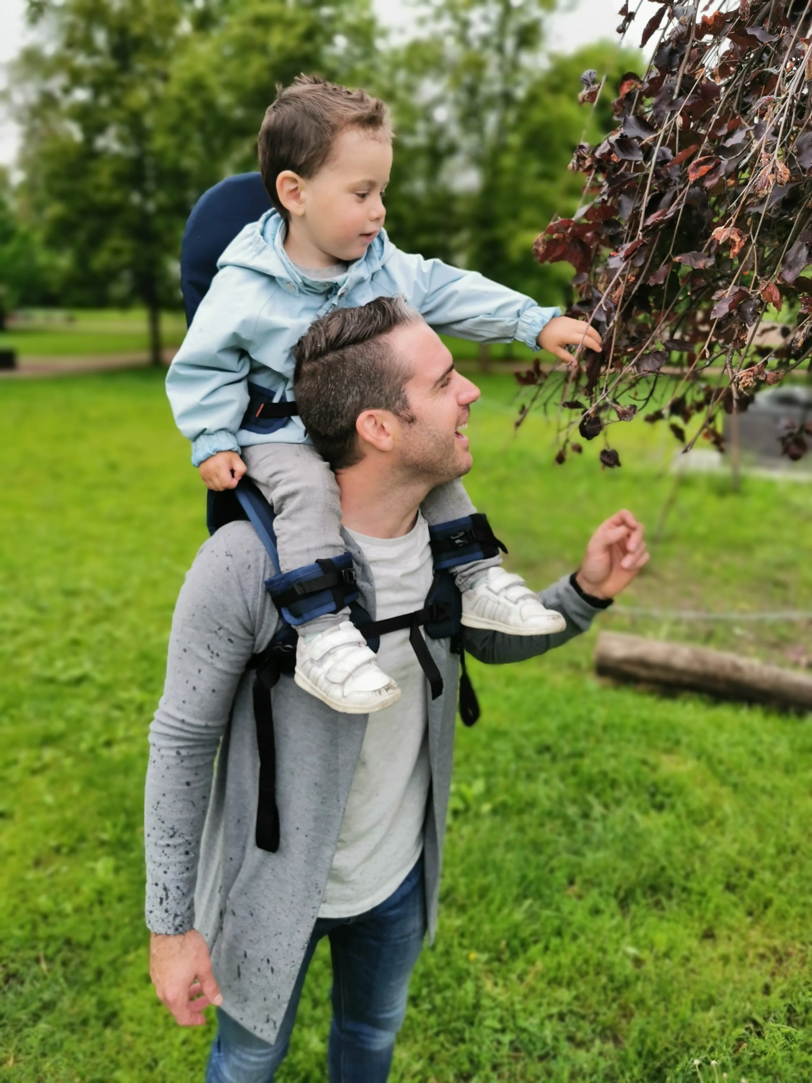 MiniMeis G4 Shoulder Carrier